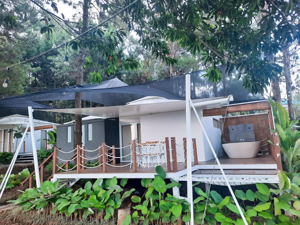 Asri Holiday park